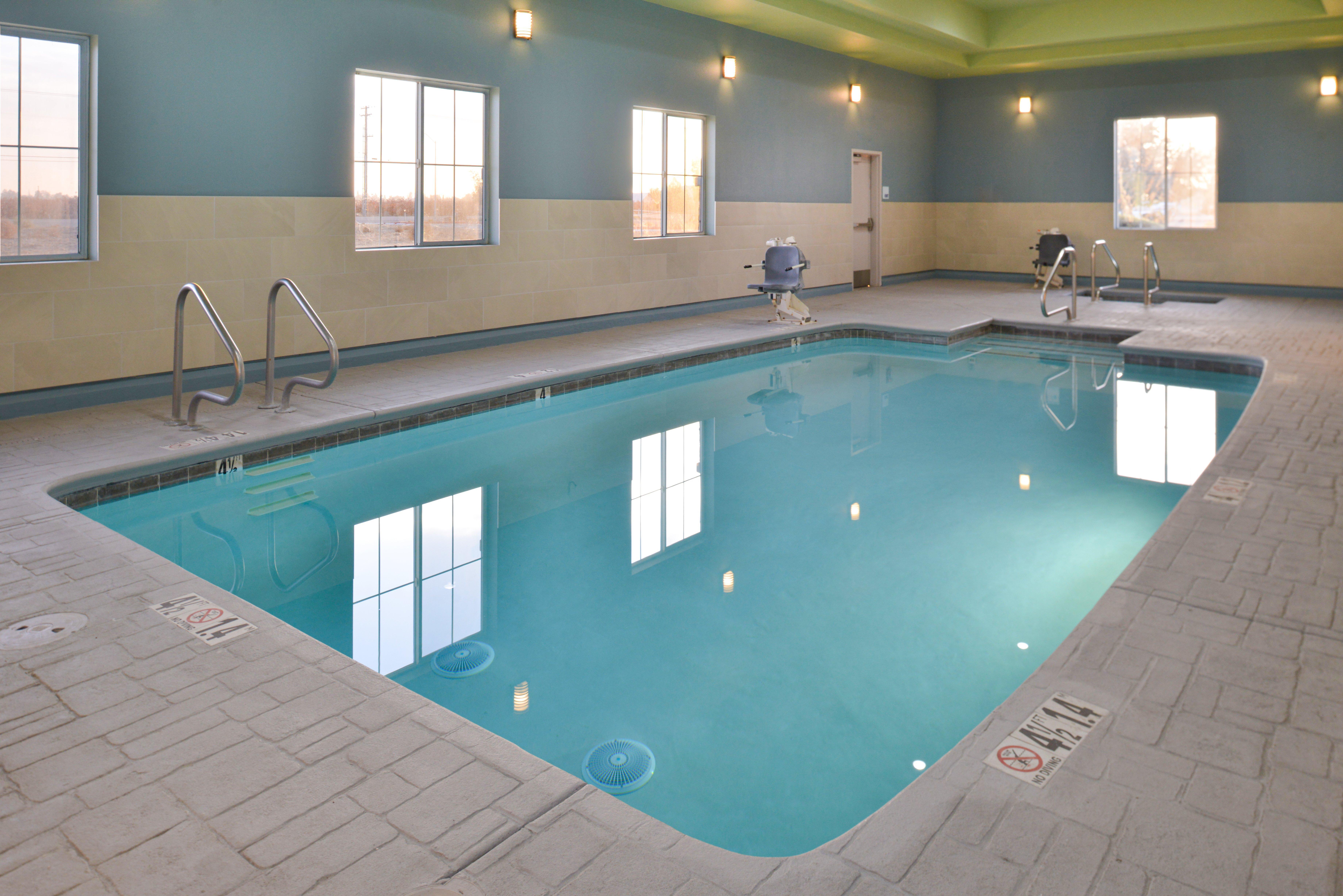 Holiday Inn Express Lodi By Ihg Екстериор снимка