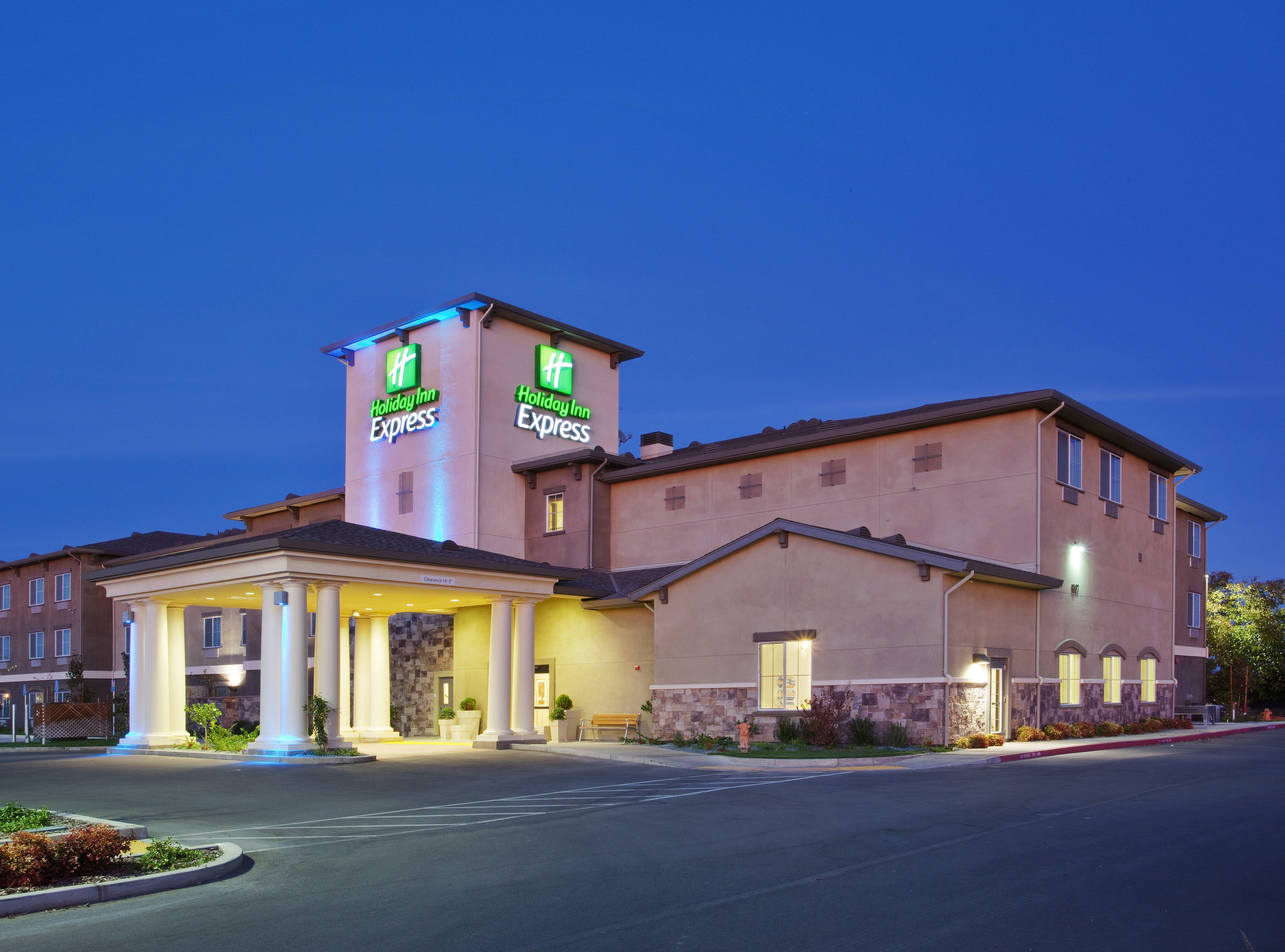 Holiday Inn Express Lodi By Ihg Екстериор снимка