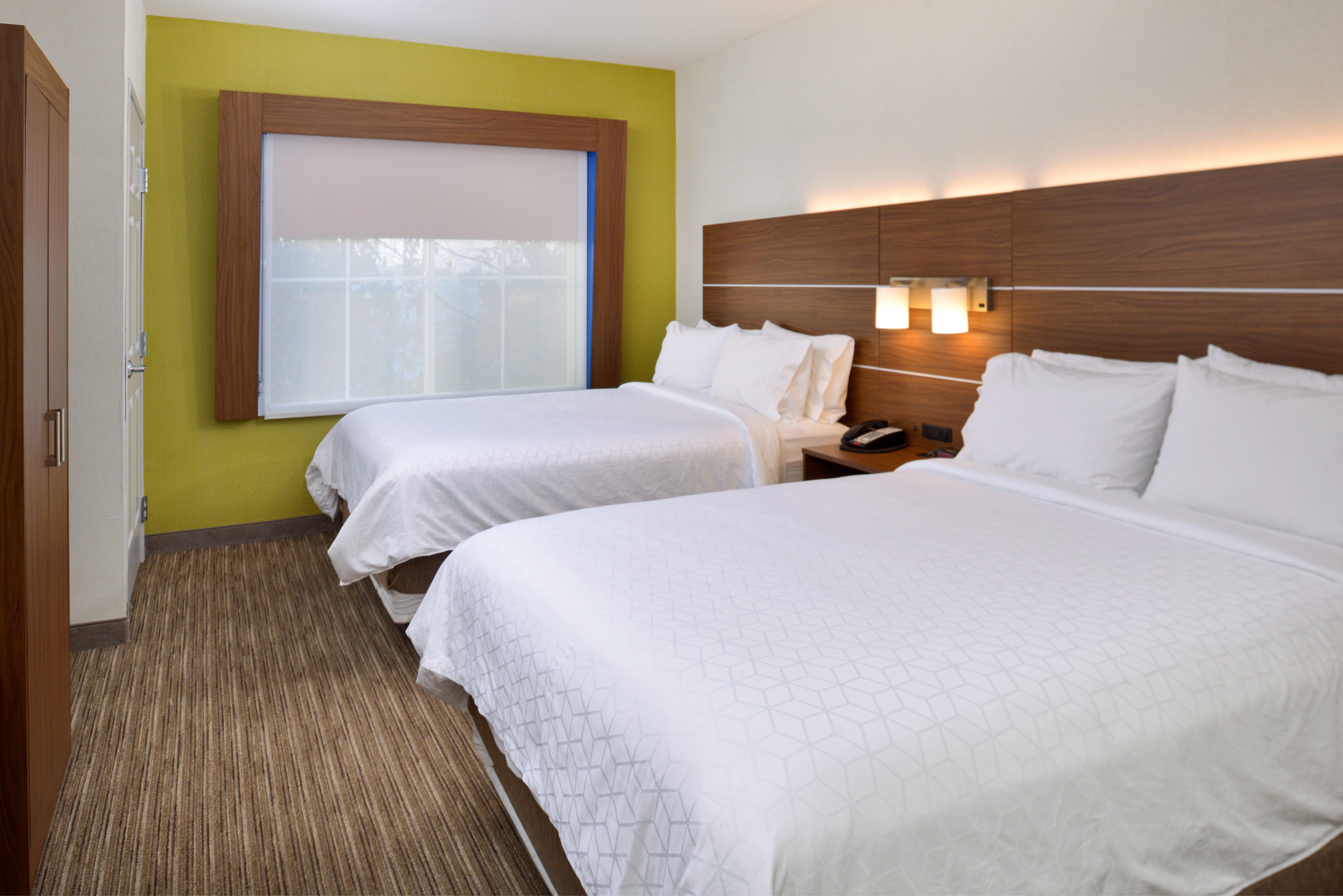 Holiday Inn Express Lodi By Ihg Екстериор снимка